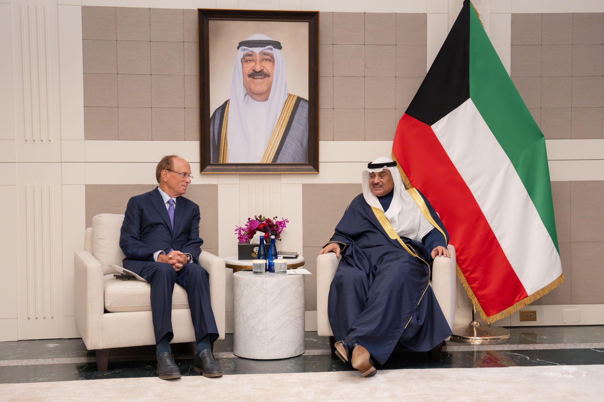ممثل سمو أمير البلاد يستقبل الرئيس التنفيذي لشركة بلاك روك على هامش أعمال الأسبوع رفيع المستوى للدورة الـ81 للجمعية العامة للأمم المتحدة